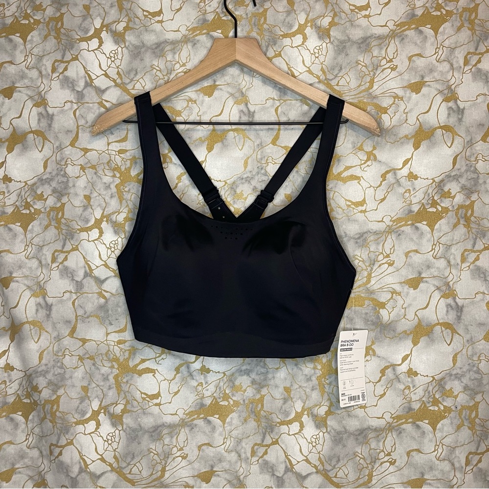 NWT Athleta Phenomena Sports Bra Size 38D